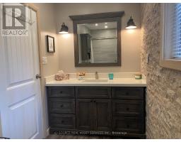369 Loon Lake Road, Kearney, ON P0A1M0 Photo 22