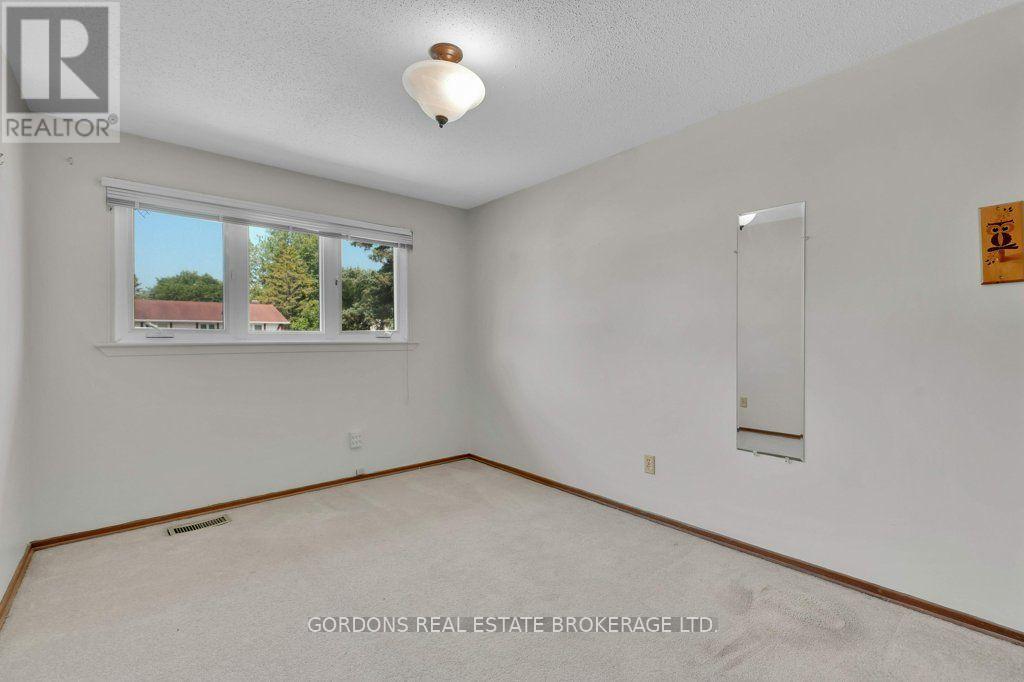 25 EASTPARK DRIVE - Image 36