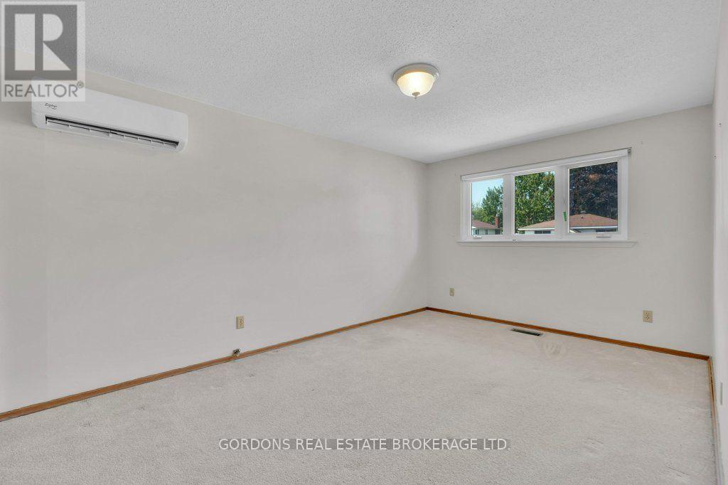 25 EASTPARK DRIVE - Image 39