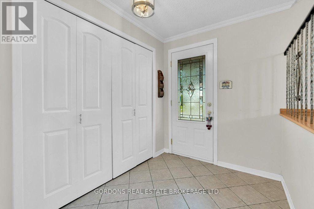 25 EASTPARK DRIVE - Image 8