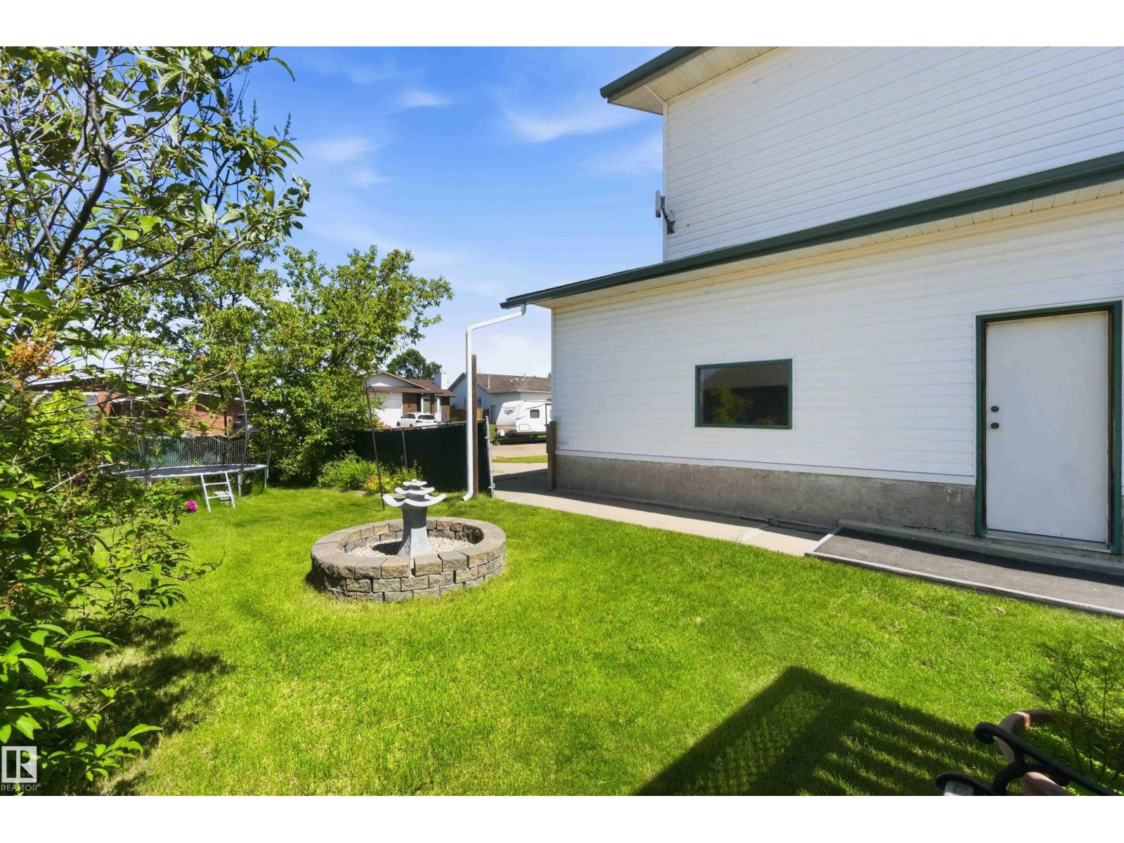 4335 53 AV - Image 64
