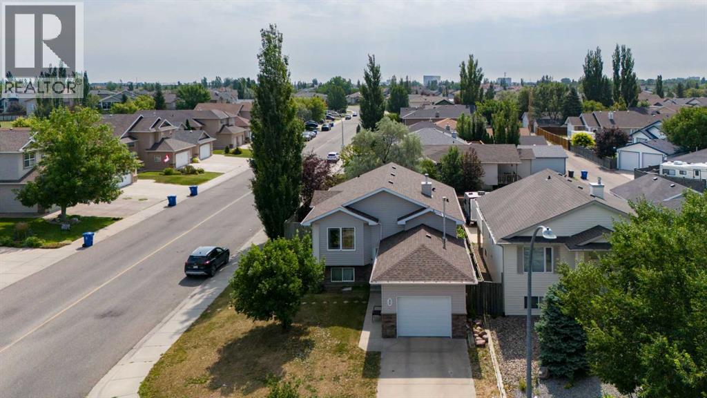 218 Uplands Boulevard N - Image 25