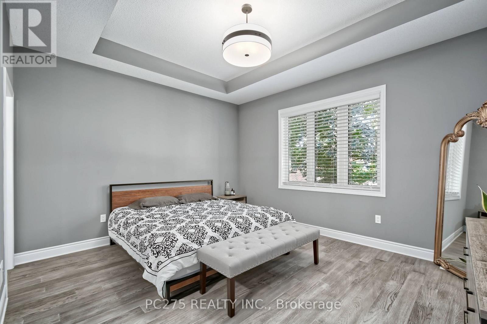 #10 2022 UPPERPOINT BOULEVARD - 22