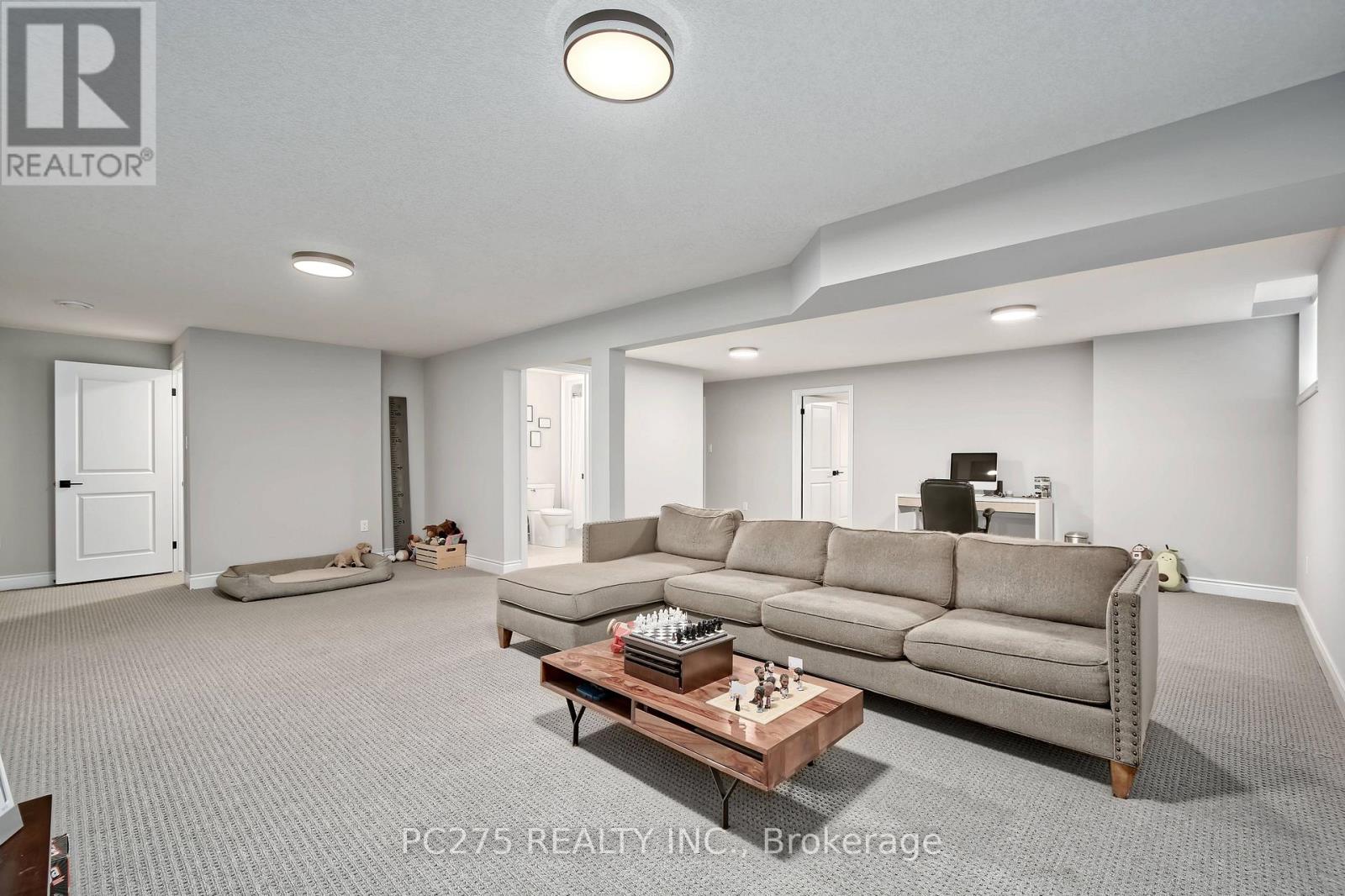 #10 2022 UPPERPOINT BOULEVARD - 28