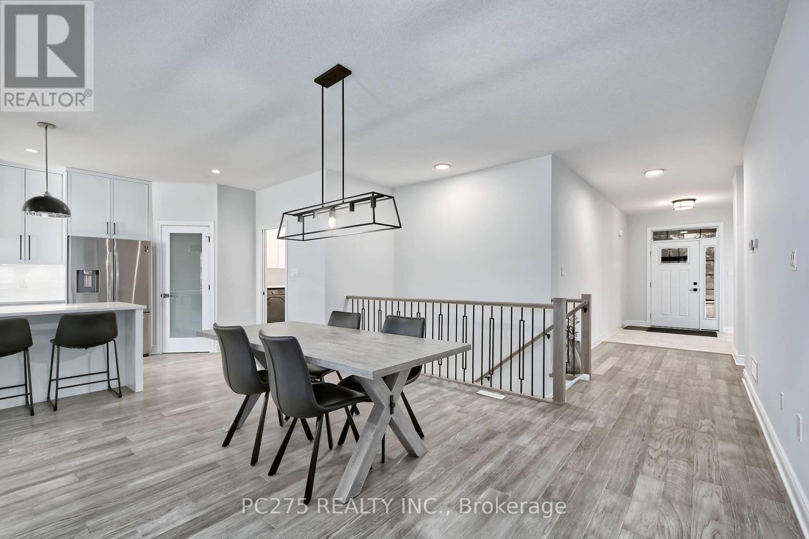 #10 2022 UPPERPOINT BOULEVARD - 8