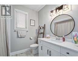 10 - 2022 Upperpoint Boulevard, London South, ON N6K4M9 Photo 19