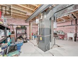10 - 2022 Upperpoint Boulevard, London South, ON N6K4M9 Photo 36