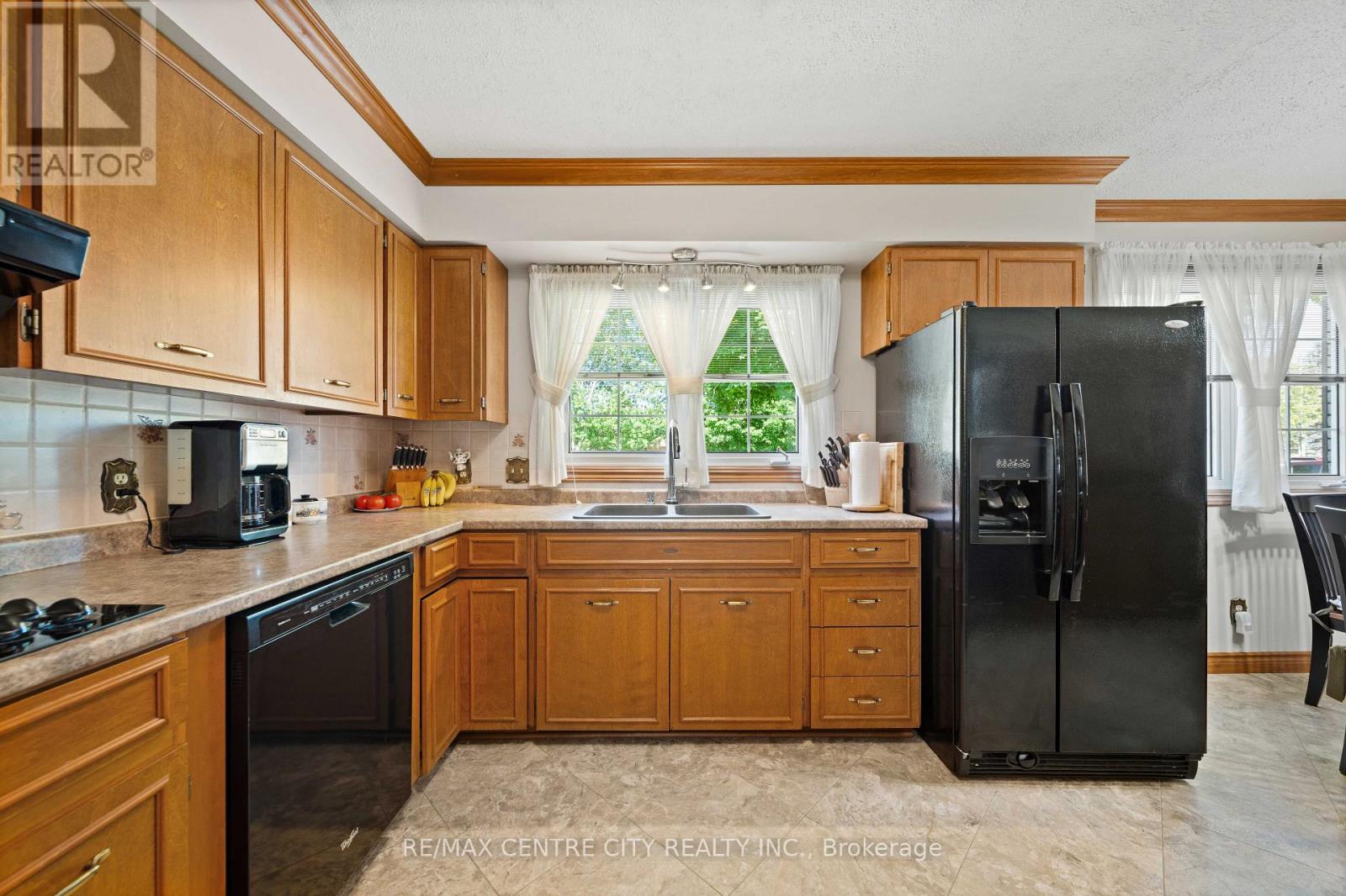 8114 SANDYTOWN ROAD - 10