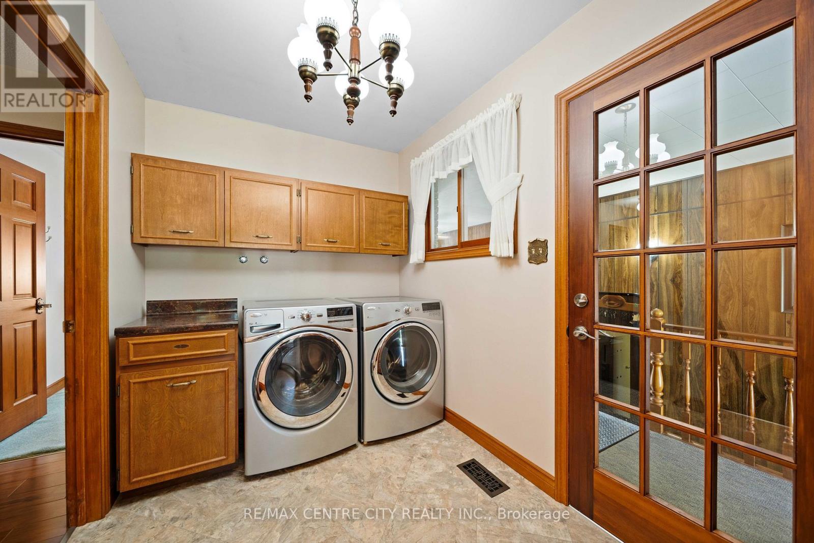 8114 SANDYTOWN ROAD - 12