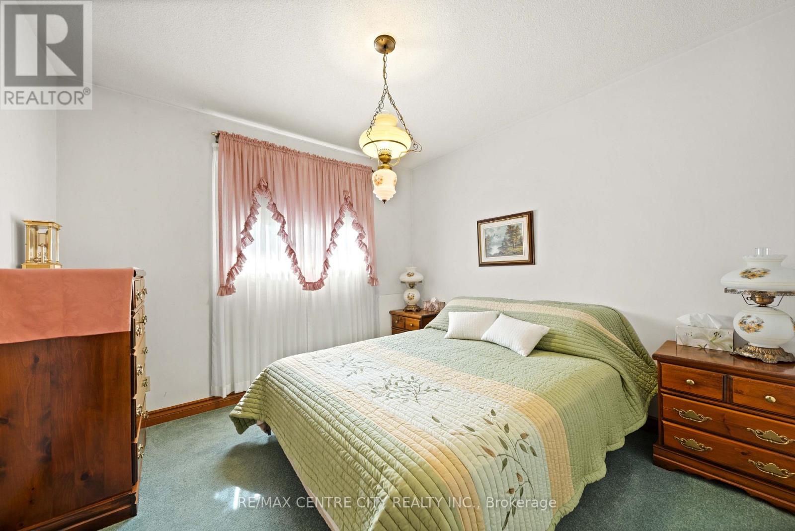 8114 SANDYTOWN ROAD - 16