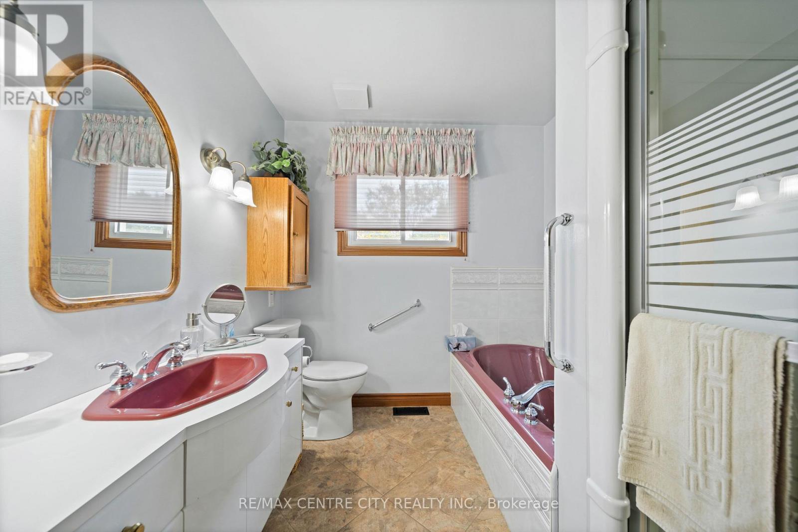 8114 SANDYTOWN ROAD - 18