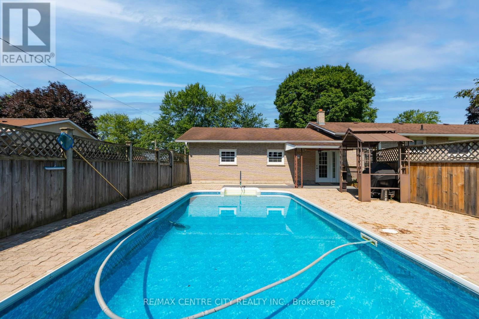 8114 SANDYTOWN ROAD - 3