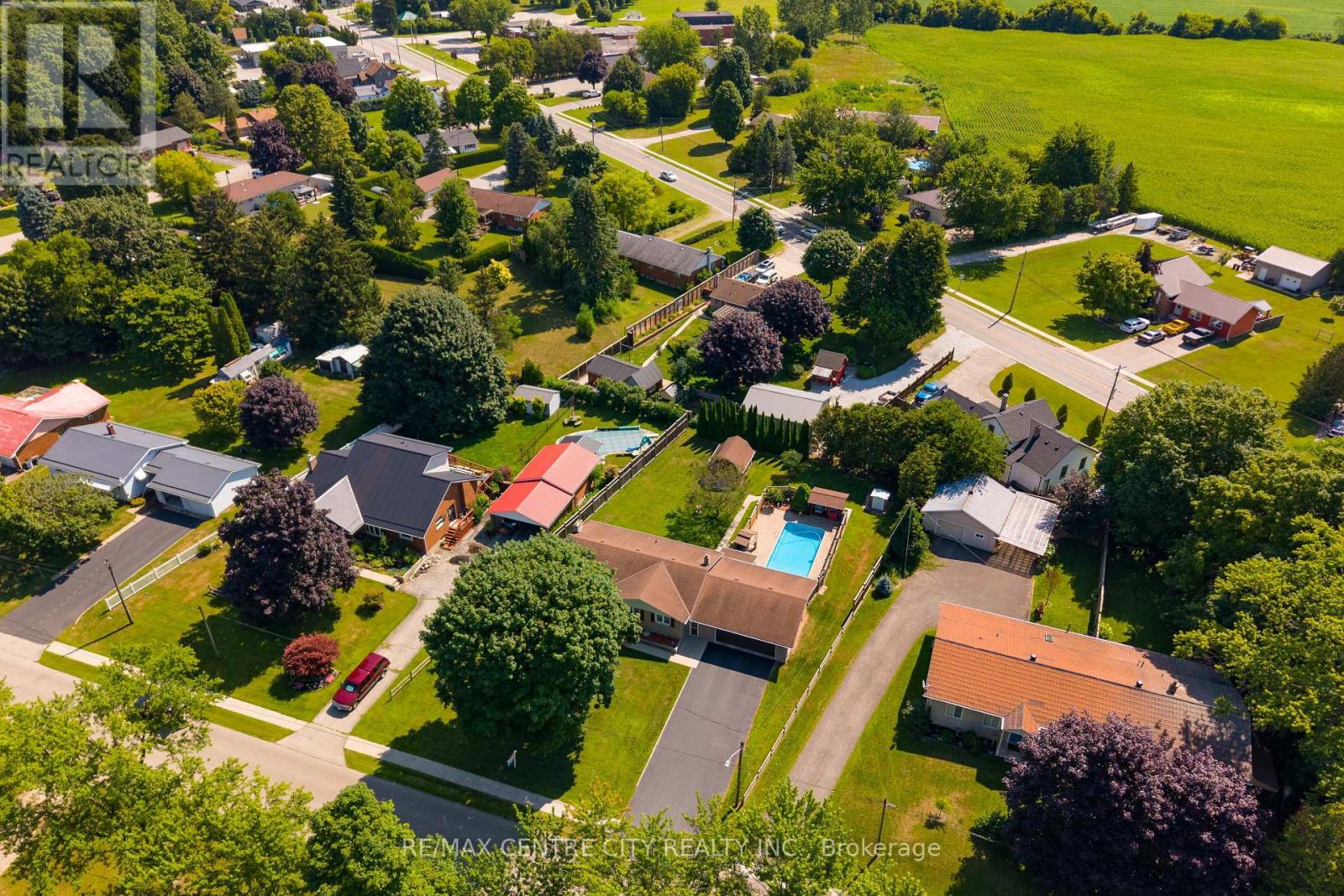 8114 SANDYTOWN ROAD - 35