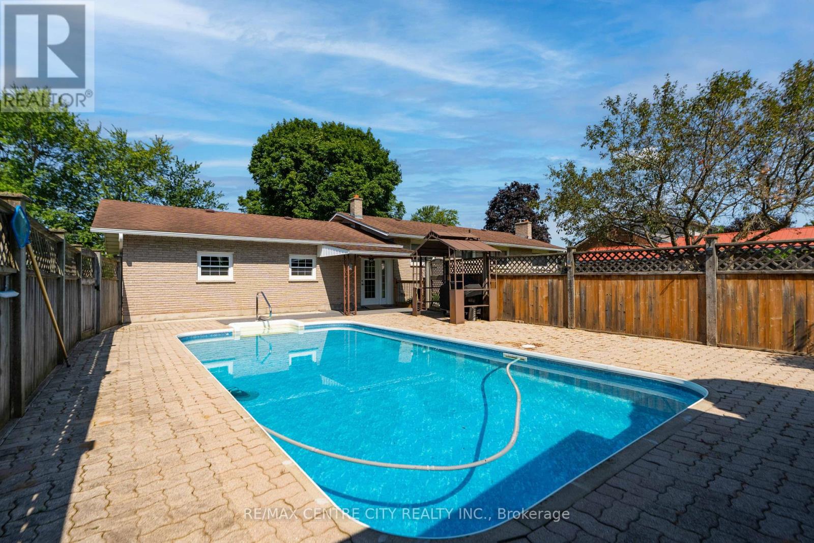 8114 SANDYTOWN ROAD - 40