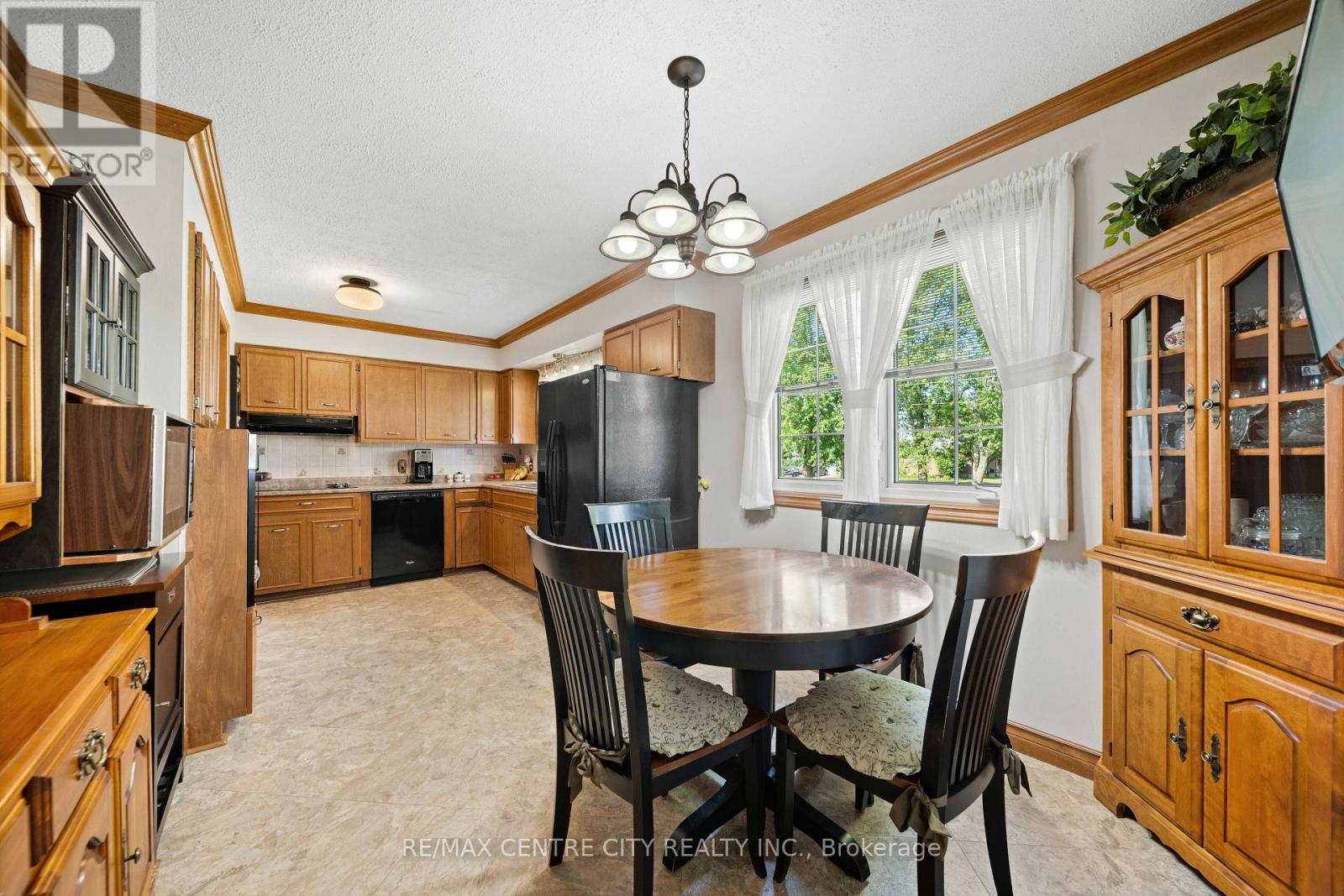 8114 SANDYTOWN ROAD - 6