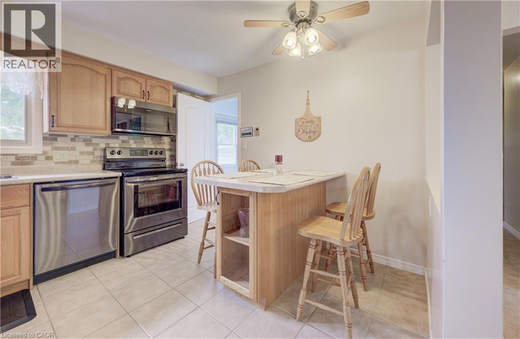 67 CASSELHOLME Crescent - 17