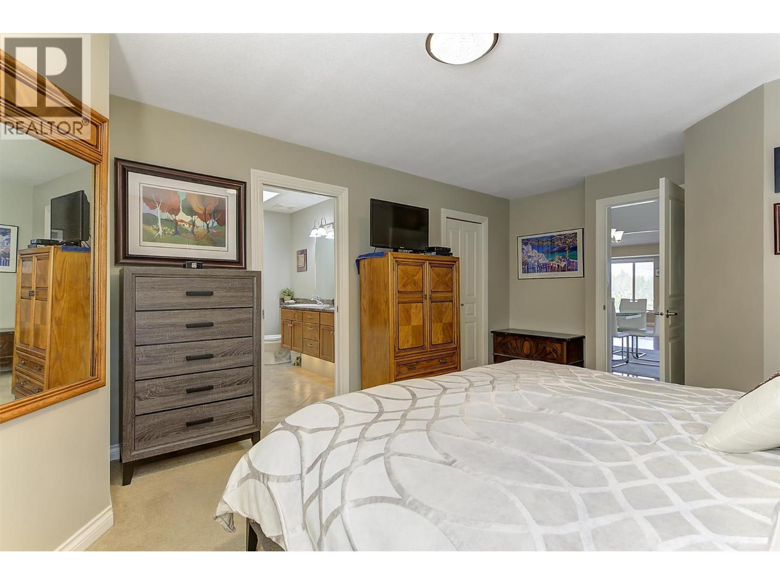 #131 2455 Quail Ridge Boulevard - 21
