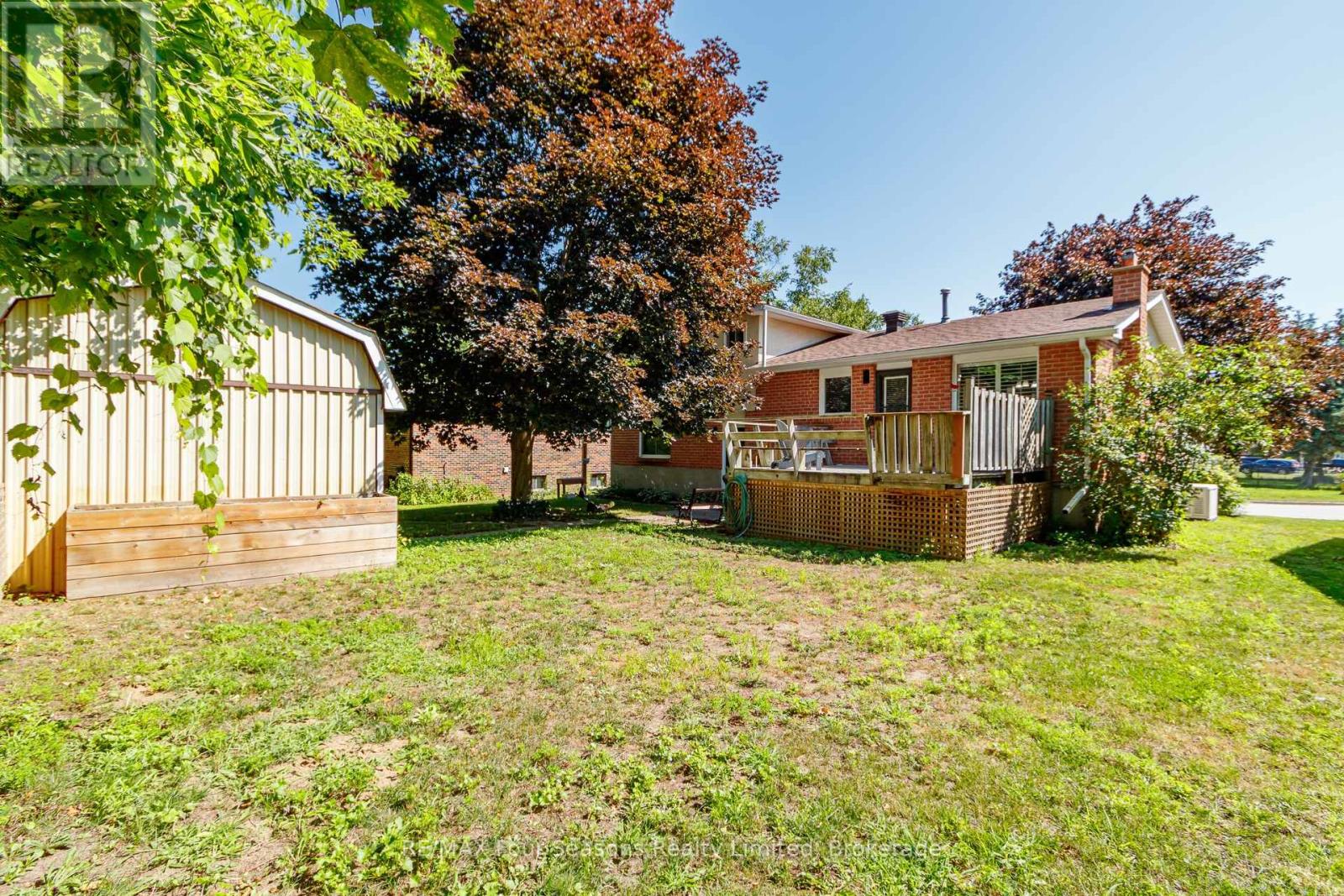 218 DATAS DRIVE - 42