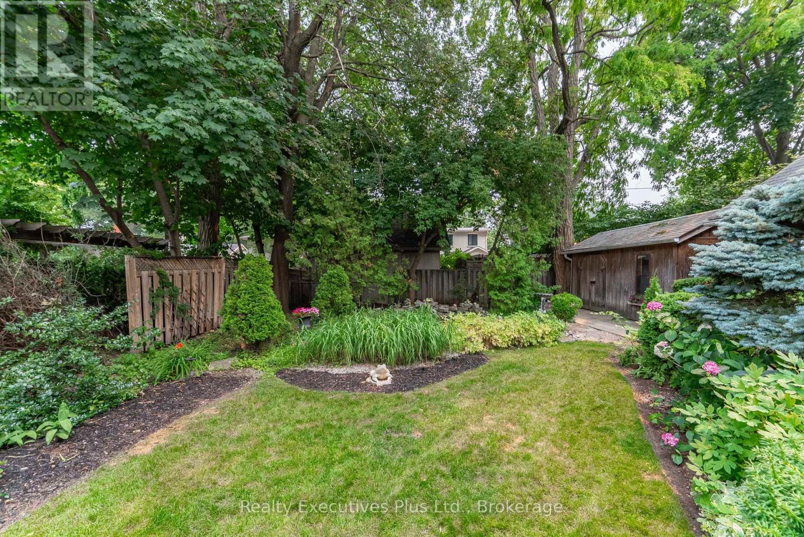322 PINE AVENUE - Image 47