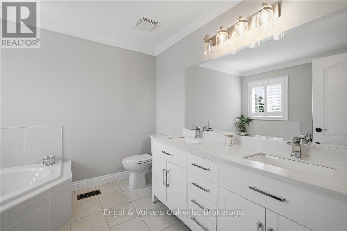 #29 31 SUNVALE PLACE - 24