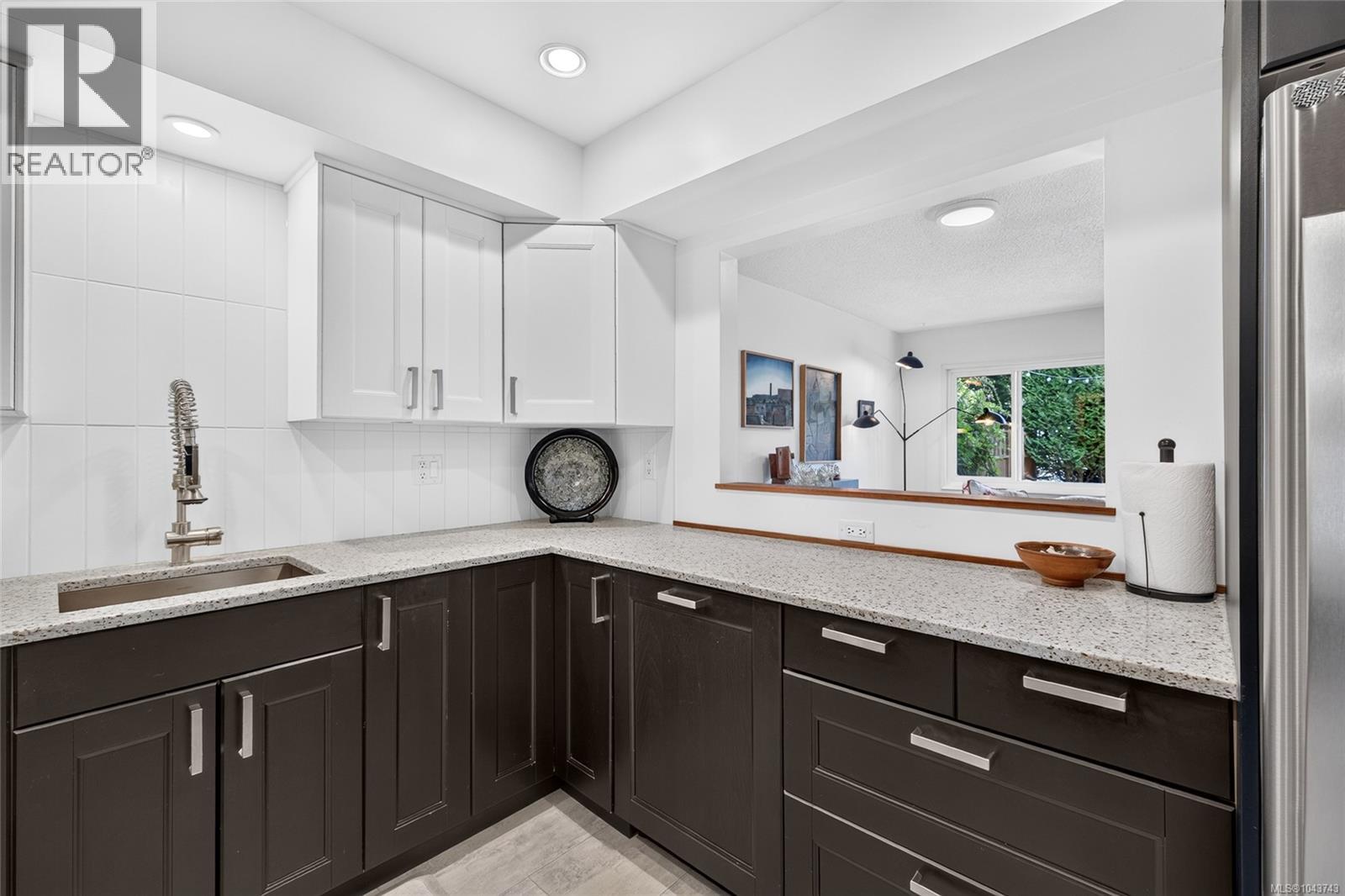 #105 119 Ladysmith St - Image 14