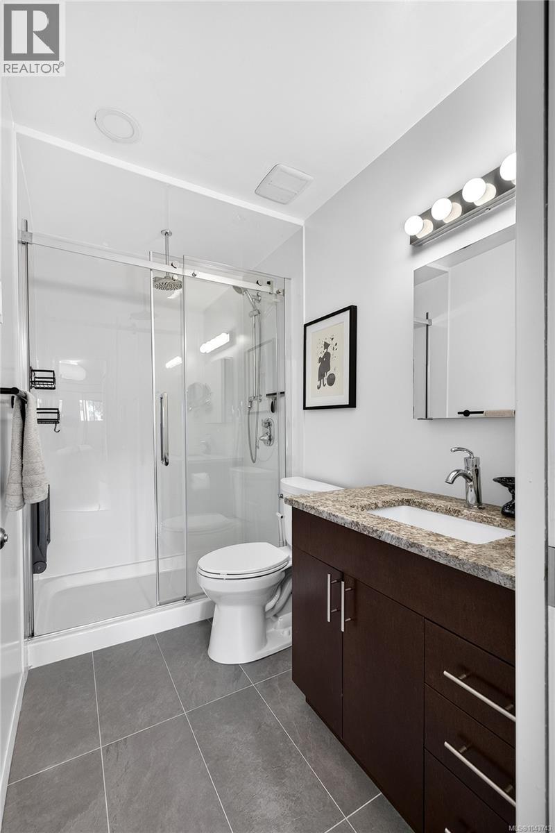 #105 119 Ladysmith St - 27