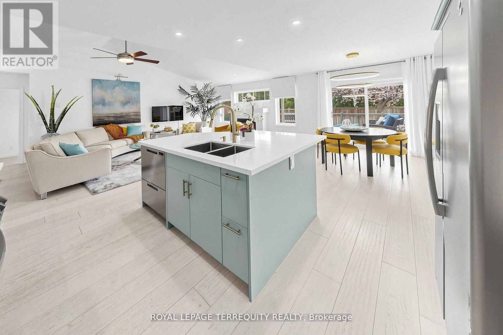 29 ROSE GLEN CRESCENT - 10