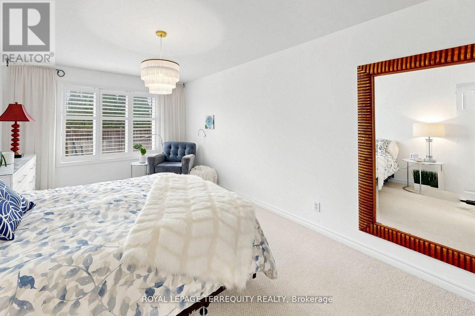 29 ROSE GLEN CRESCENT - 24