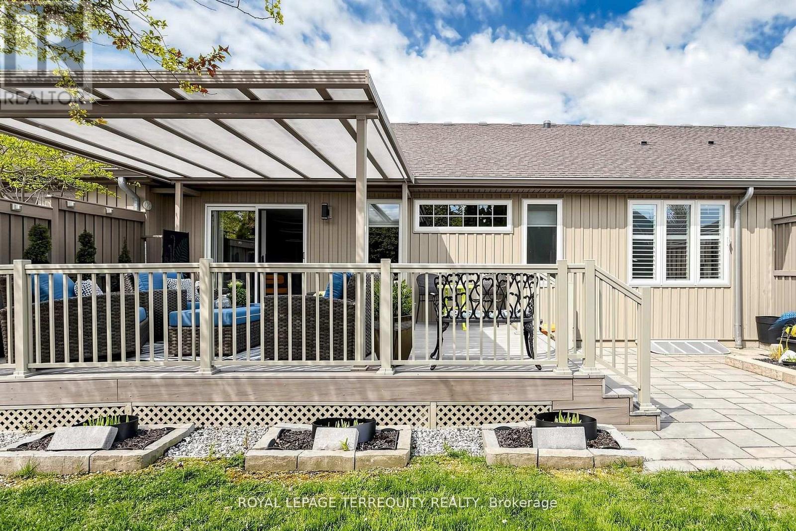 29 ROSE GLEN CRESCENT - 40