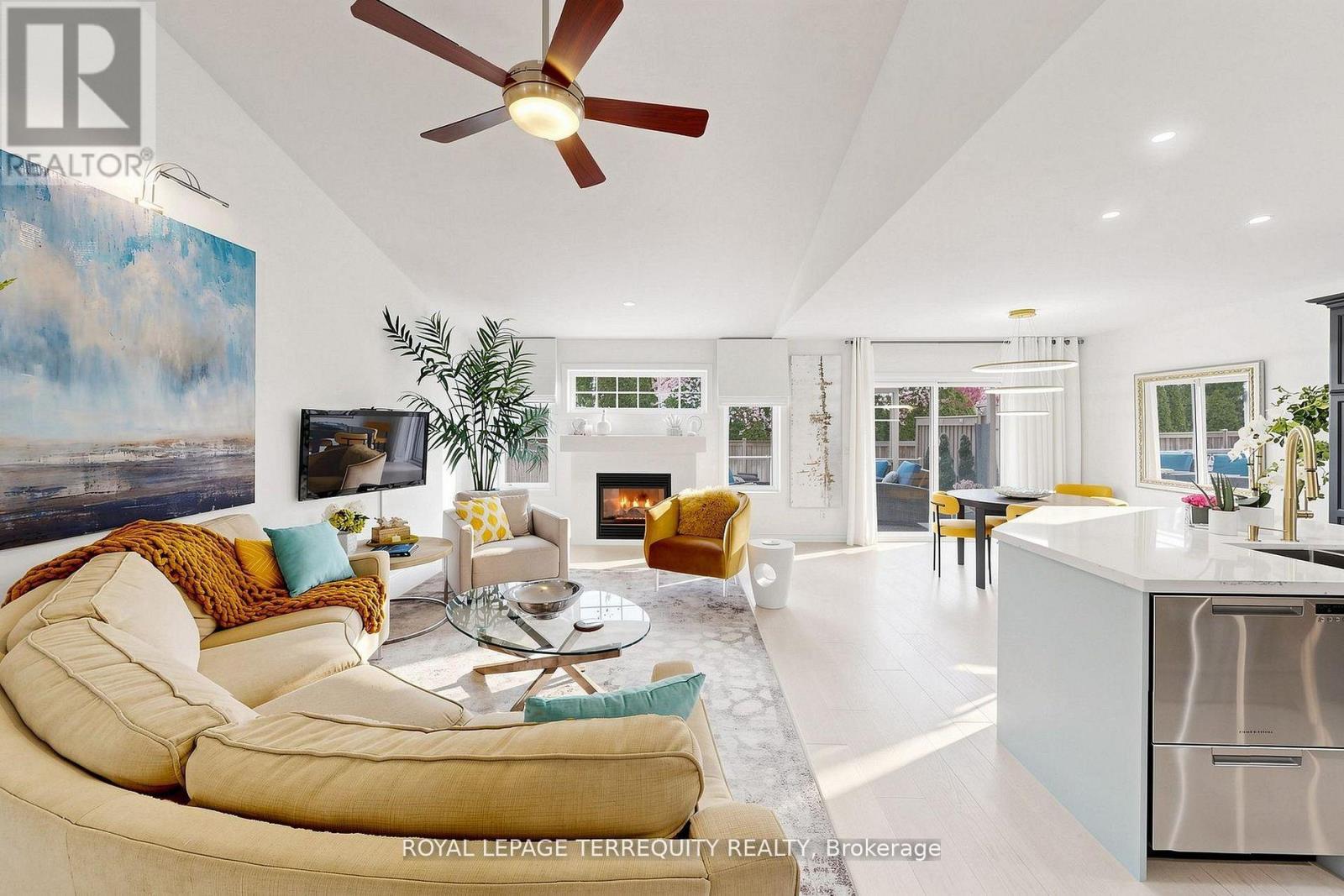 29 ROSE GLEN CRESCENT - 6