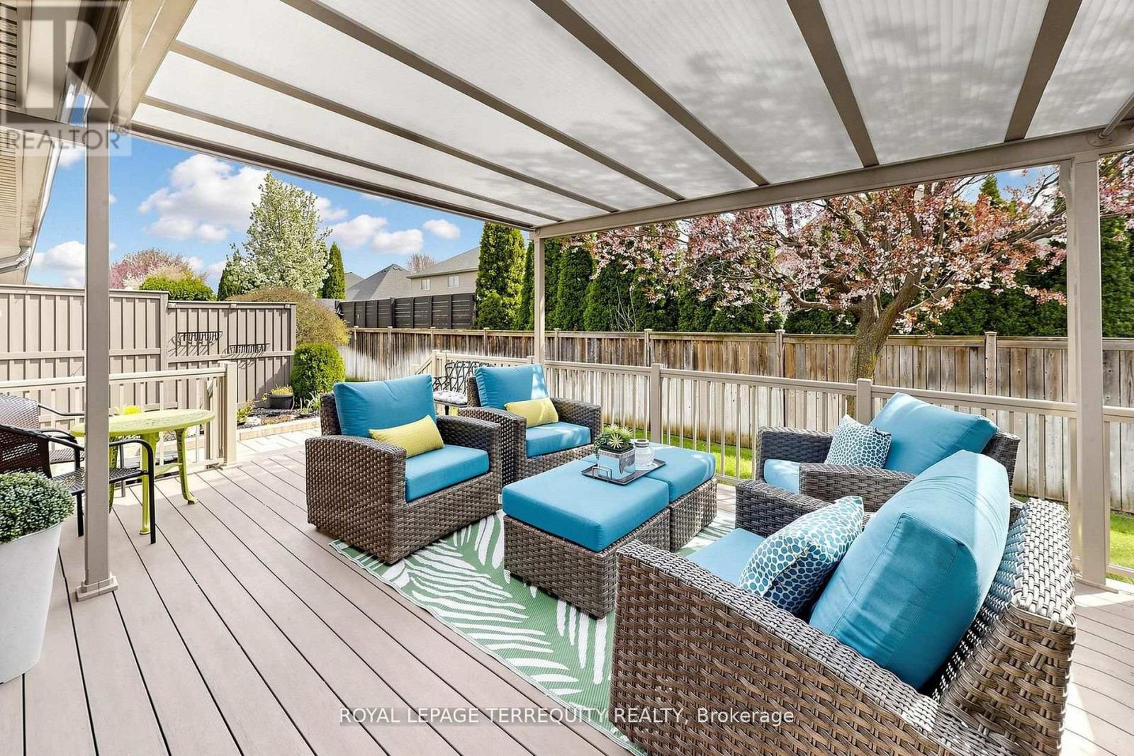 29 ROSE GLEN CRESCENT - 38