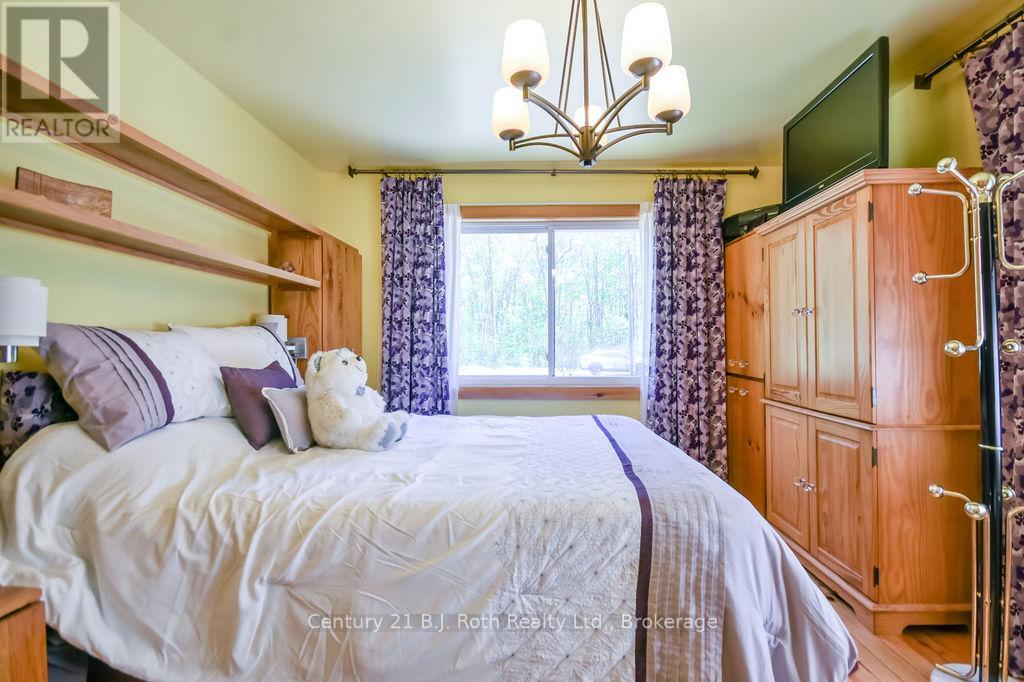 4762 SEVERN STREET - 22