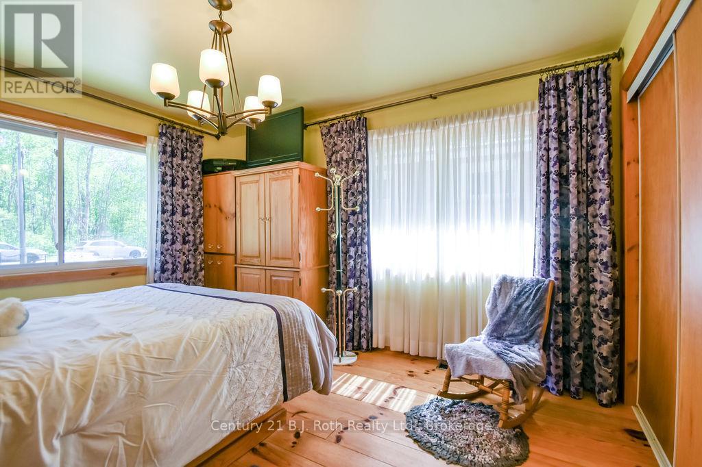 4762 SEVERN STREET - 23