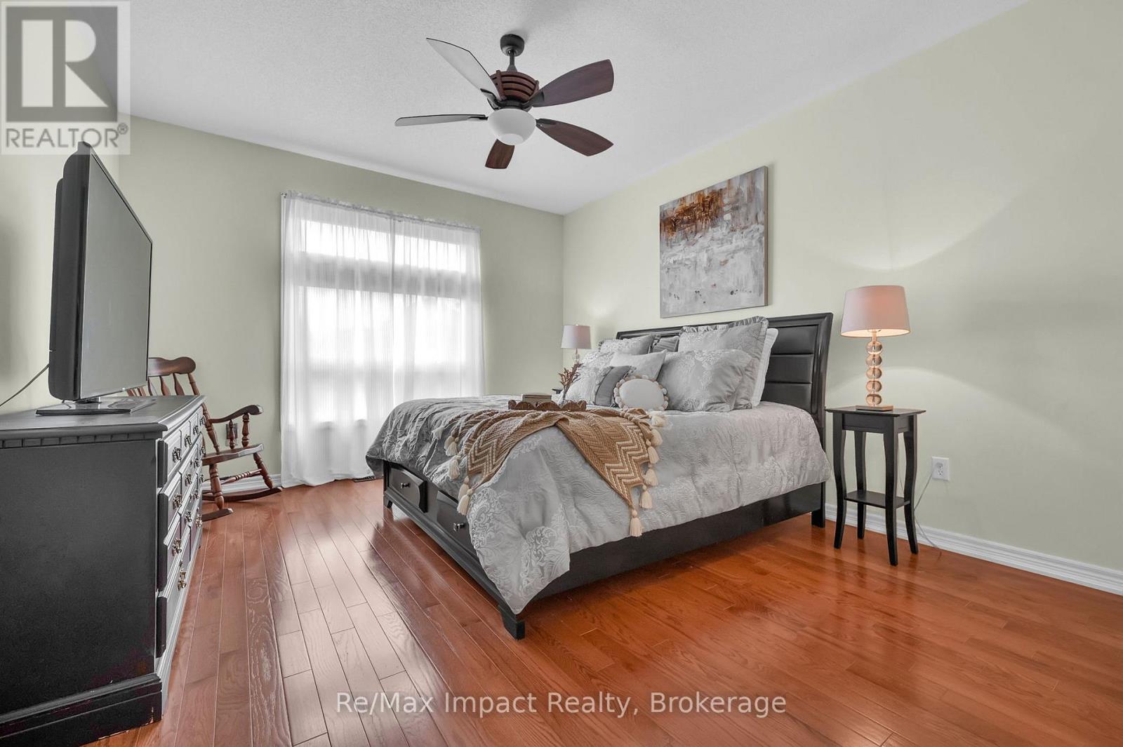 14A HUNT STREET - 15