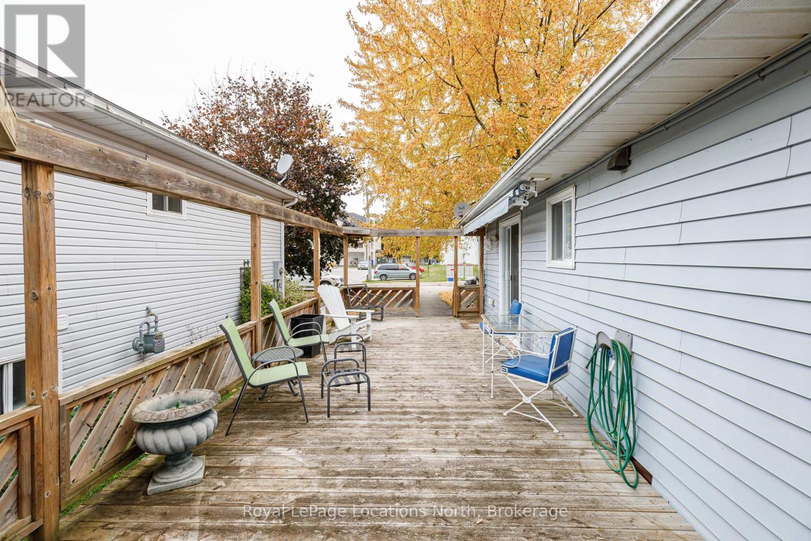 #10 125 ALBERT STREET - 20