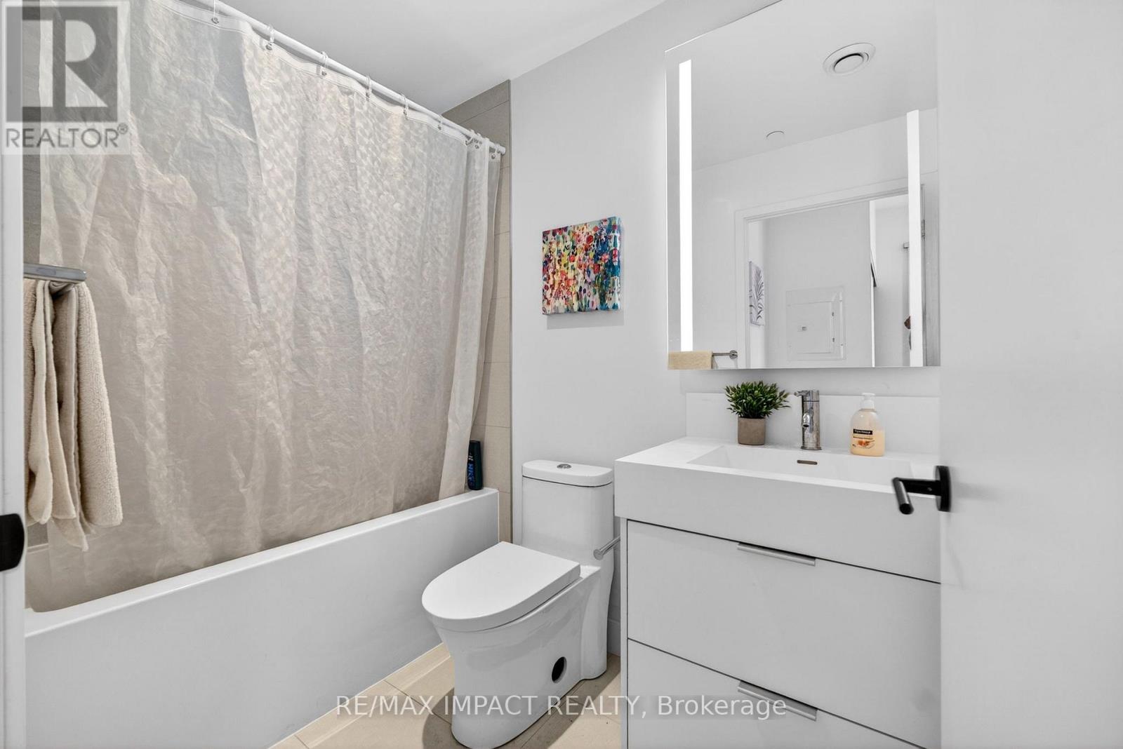 #813 308 JARVIS STREET - Image 15