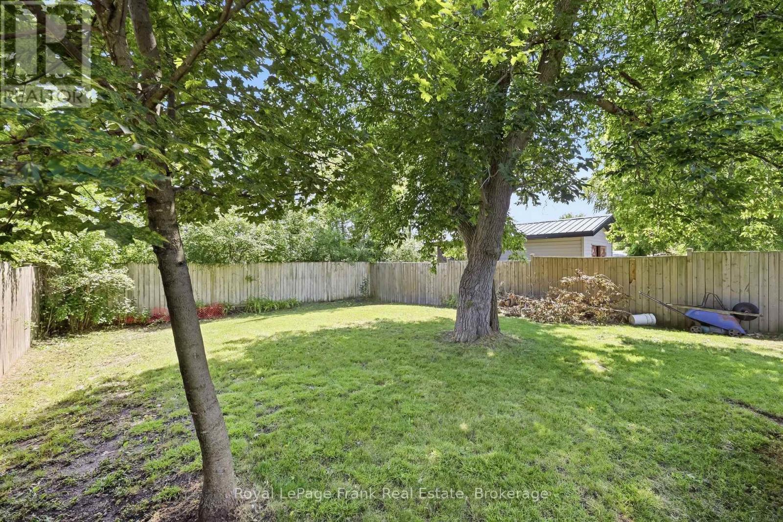 9 DURHAM STREET W - Image 31