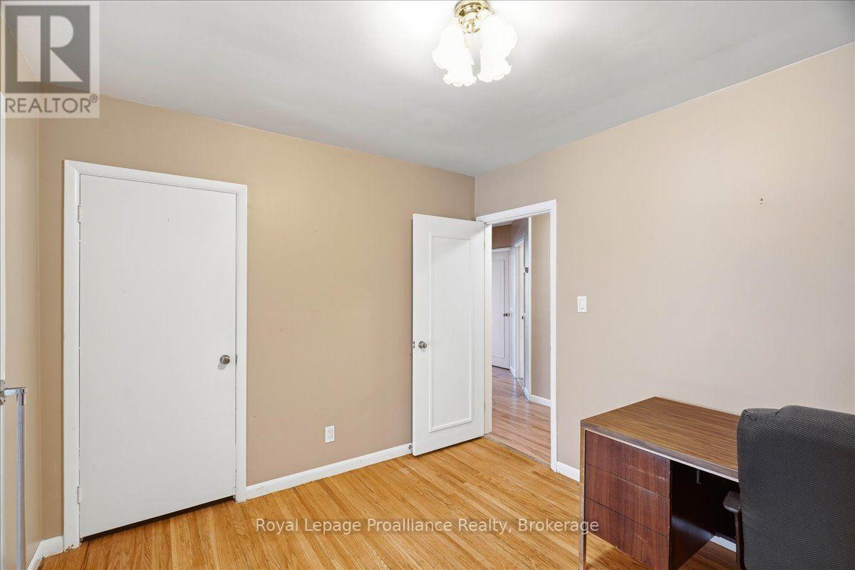 50 MELROSE CRESCENT - Image 19