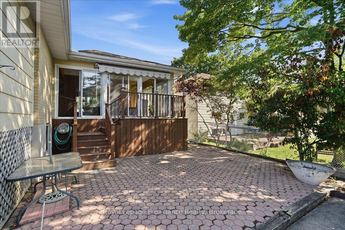 50 MELROSE CRESCENT - Image 35