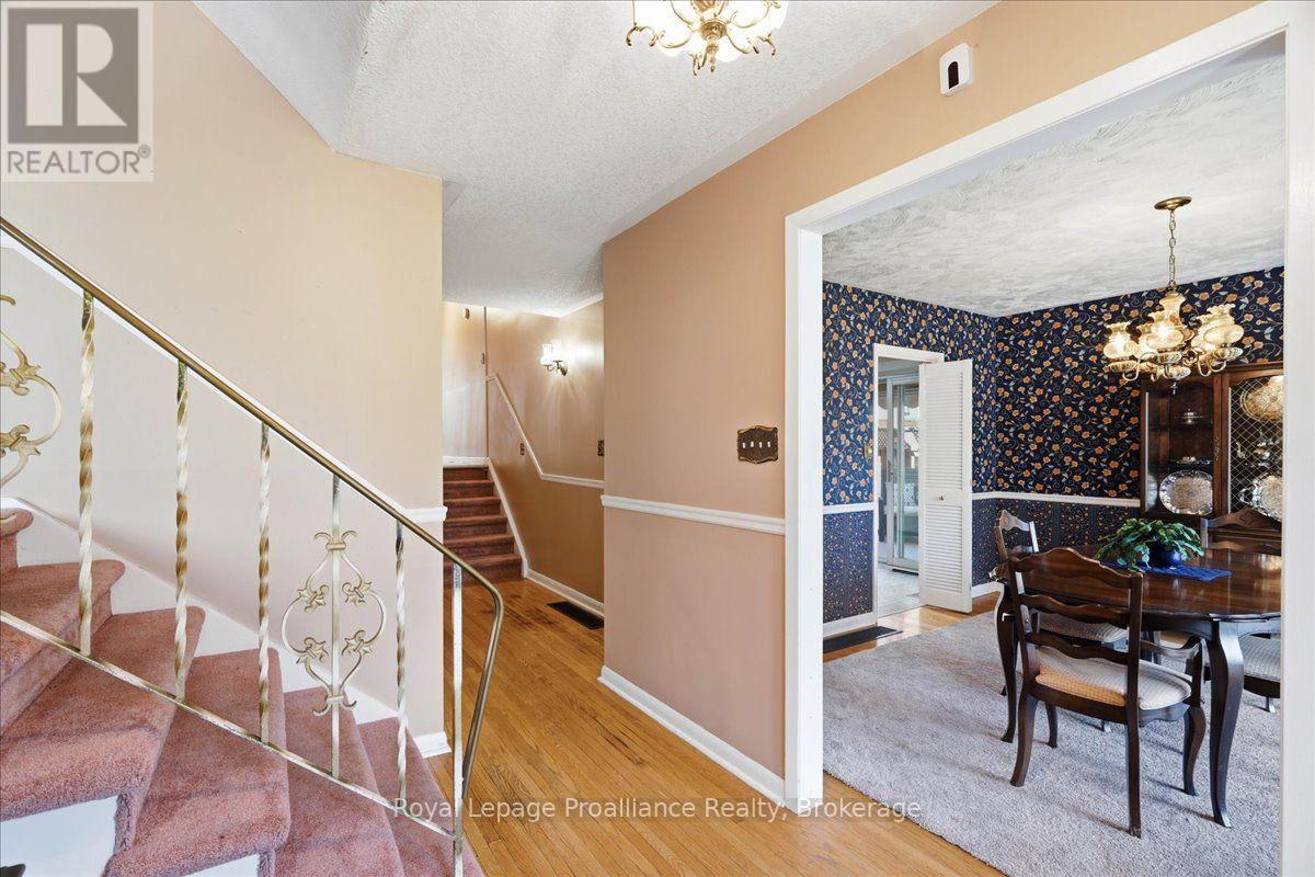 50 MELROSE CRESCENT - Image 9