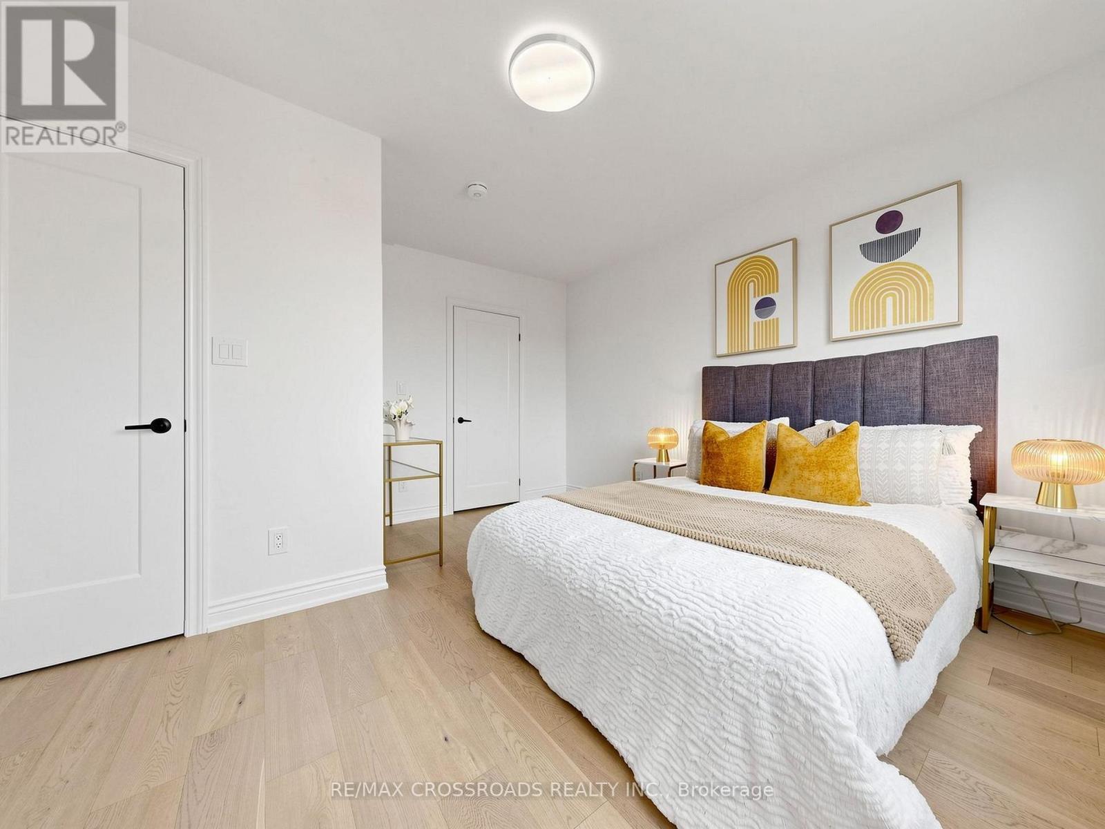 548 GLEBEHOLME BOULEVARD - Image 23
