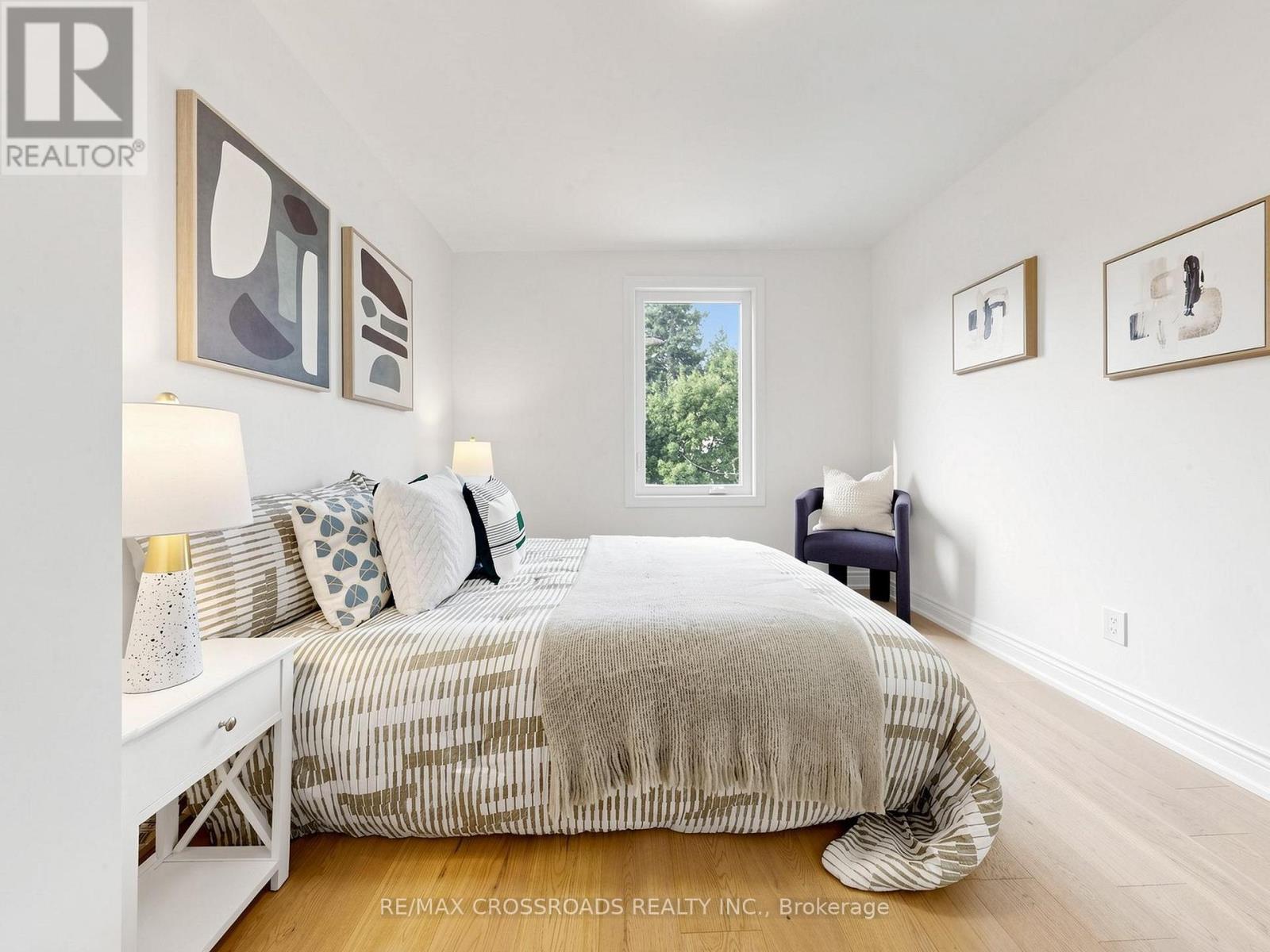 548 GLEBEHOLME BOULEVARD - Image 29