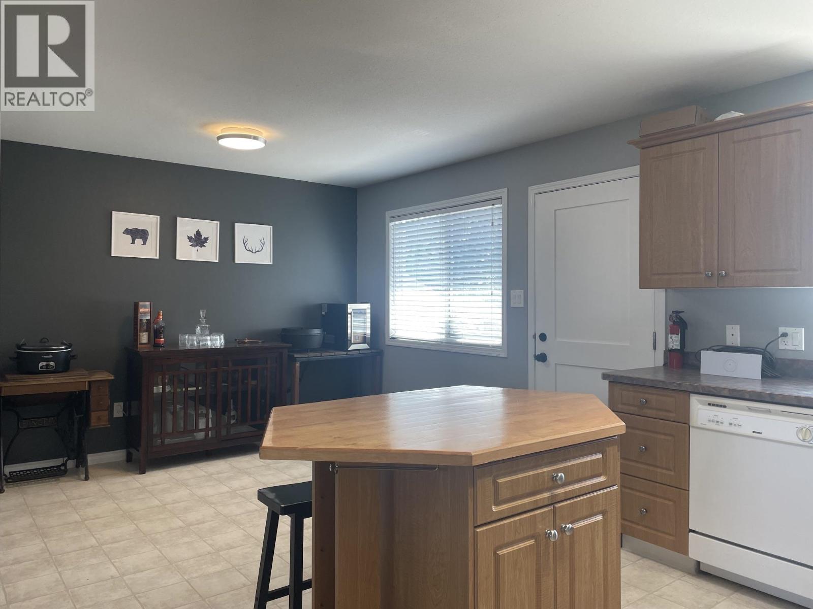 4423 HERITAGE CRESCENT - 9