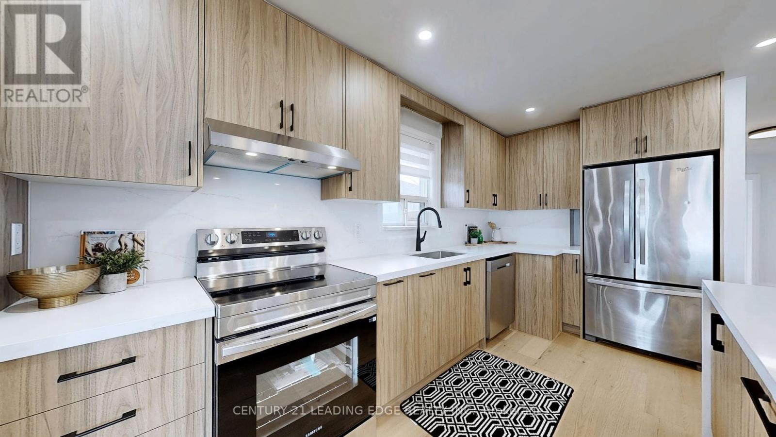 70 WEXFORD BOULEVARD - 17
