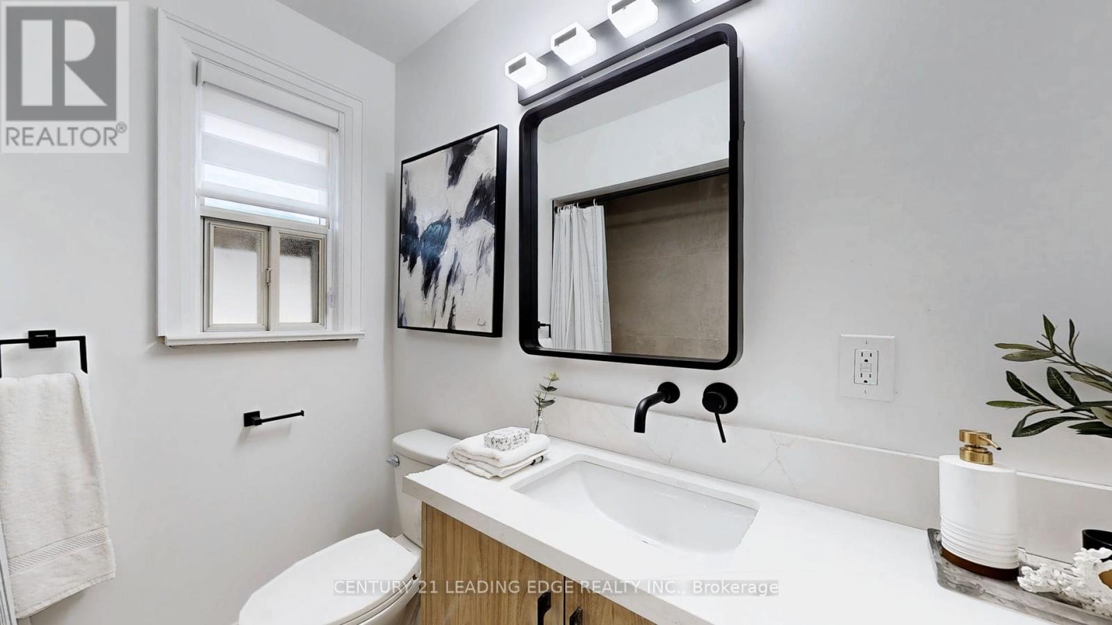70 WEXFORD BOULEVARD - 30