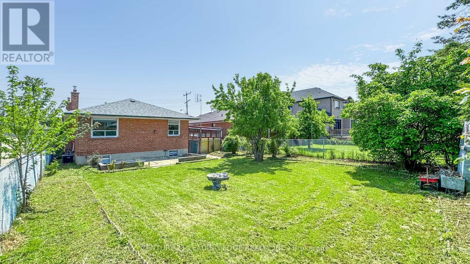 70 WEXFORD BOULEVARD - Image 49