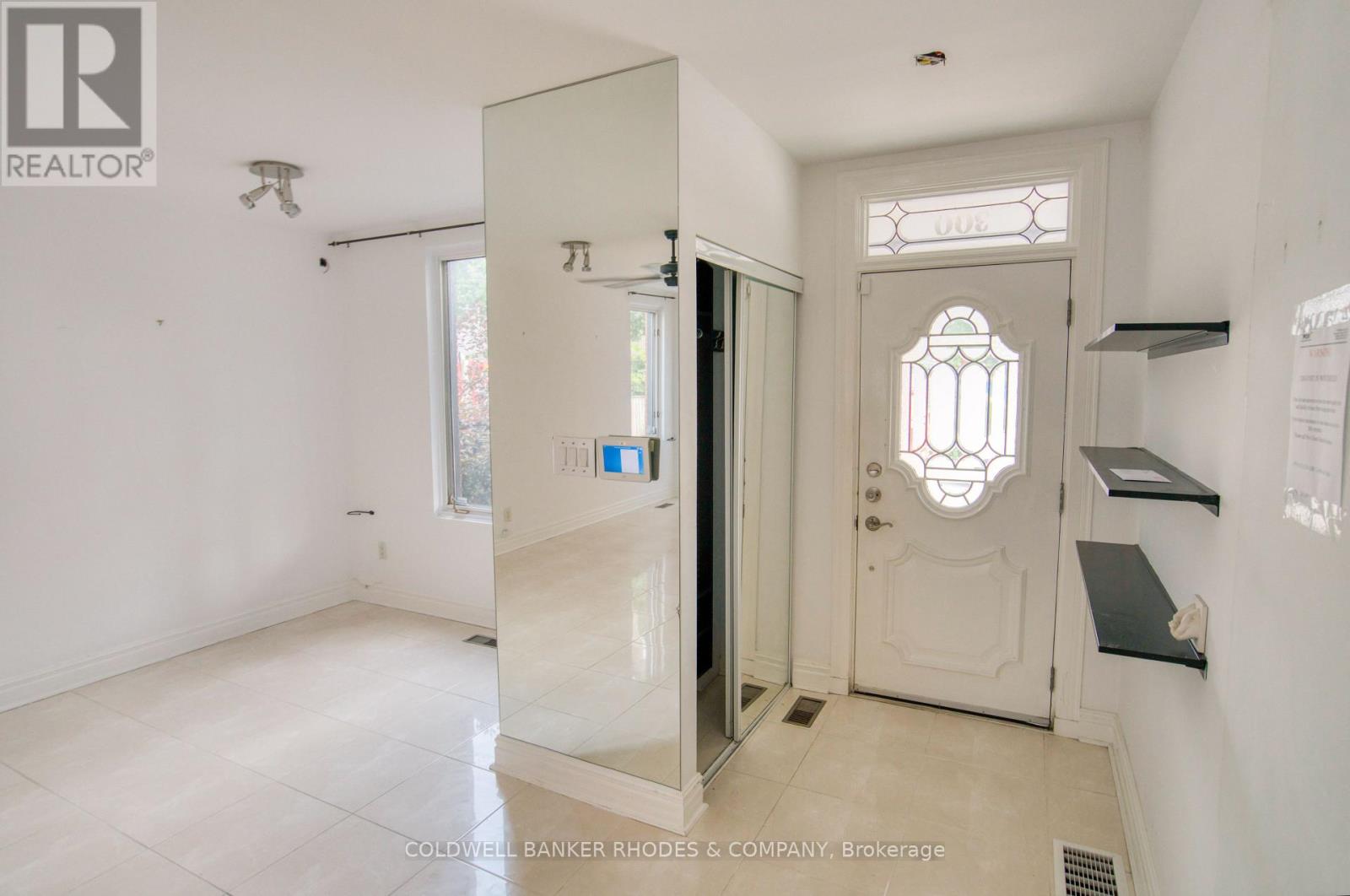 300 ST ANDREW STREET - 2