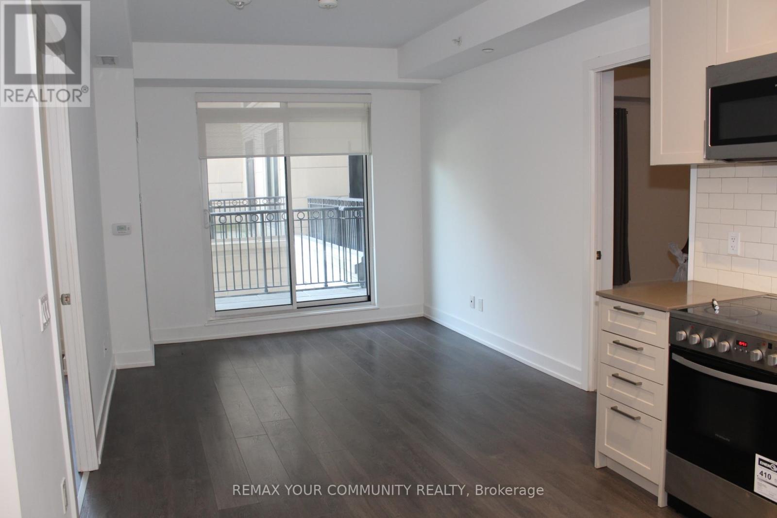 #203W 268 BUCHANAN DRIVE - 6