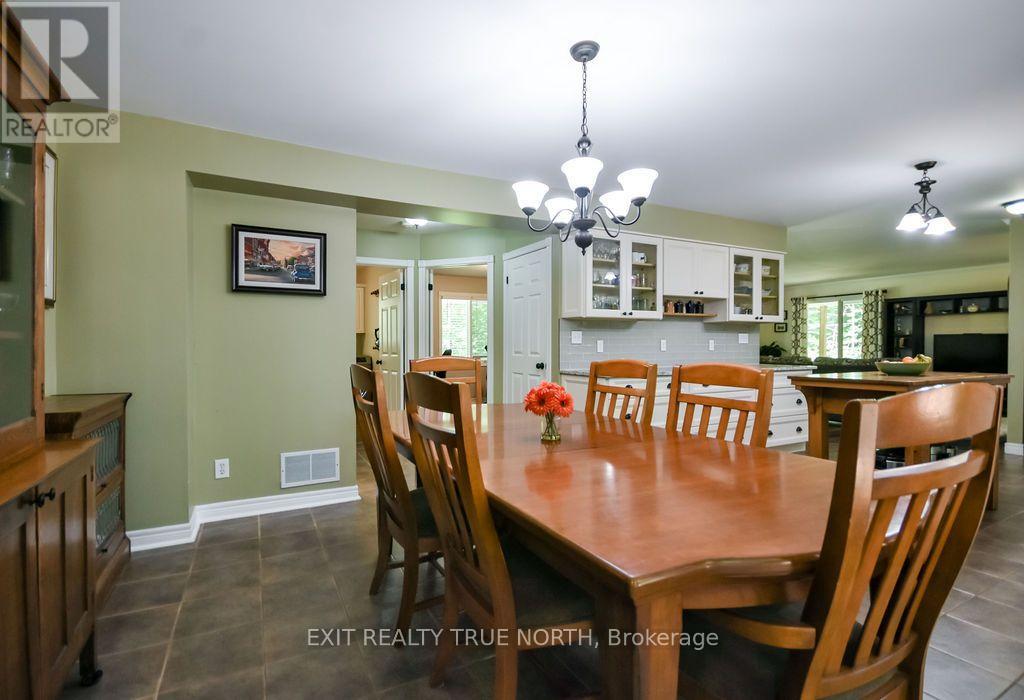 3889 BASELINE ROAD - 17