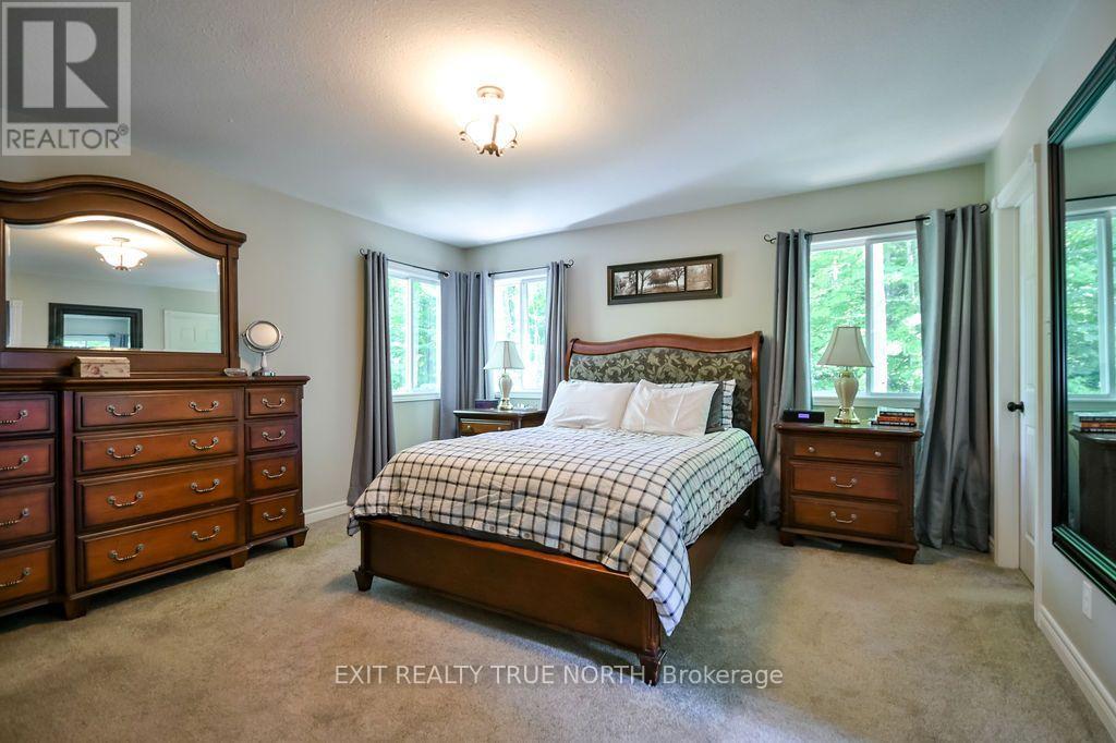 3889 BASELINE ROAD - 22